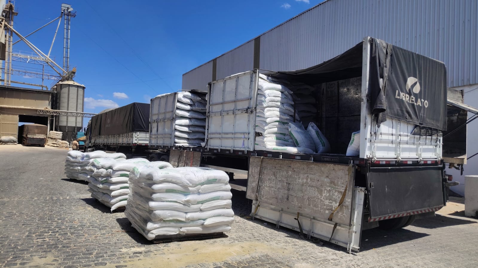 WhatsApp Image 2025-12-30 at 21.59.20.jpeg